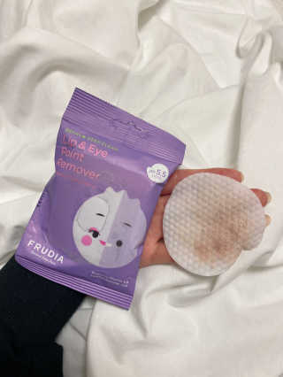 [후르디아] 블루베리 립앤아이 리무버 패드 4개 세트 — 5점을 준 리뷰어가 2020년 3월 올린 사용 사진