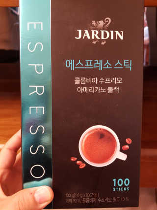 (주)쟈뎅 쟈뎅 에스프레소 스틱 아메리카노 블랙 — 5점을 준 리뷰어가 2018년 10월 올린 사용 사진