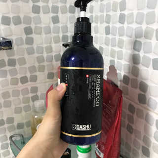 다슈코리아 다슈 데일리 한방 두피 골드 샴푸 500ml — 5점을 준 리뷰어가 2017년 5월 올린 사용 사진