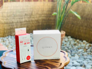 차지에이아이 큐티 고속 무선충전 4종 15W Qi인증 — 5점을 준 리뷰어가 2019년 9월 올린 사용 사진