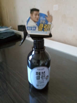 더블유드레스룸 페브클린 500ml — 3.83점을 준 리뷰어가 2018년 8월 올린 사용 사진