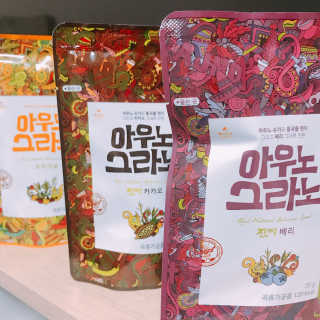 아우노그라노 오리지날, 진짜 베리, 진짜 카카오 — 4.83점을 준 리뷰어가 2018년 1월 올린 사용 사진