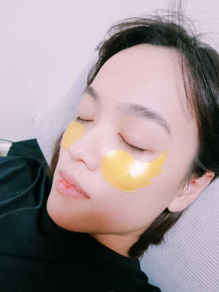 푸츄푸츄 Real repair skin cell premium patch — 5점을 준 리뷰어가 2018년 10월 올린 사용 사진