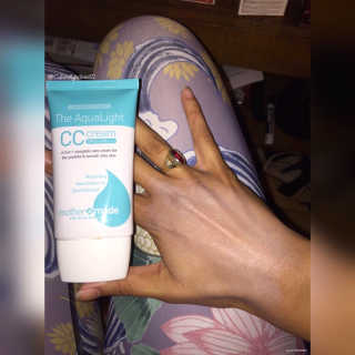 마더메이드 더 아쿠아라이트 CC크림 SPF50+ PA+++ — 3점을 준 리뷰어가 2019년 6월 올린 사용 사진