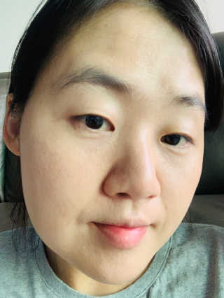 자빈드서울 윙크 파운데이션 팩트 — 5점을 준 리뷰어가 2019년 6월 올린 사용 사진