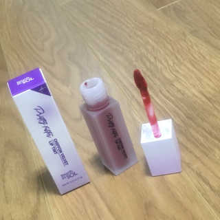 터치인솔 프리티필터 쉬폰 벨벳 립틴트 — 5점을 준 리뷰어가 2018년 10월 올린 사용 사진