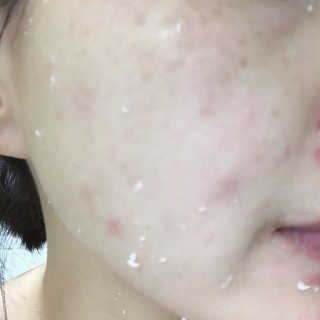 땡큐파머 백 투 아이슬란드 필링 크림 — 4.5점을 준 리뷰어가 2018년 6월 올린 사용 사진