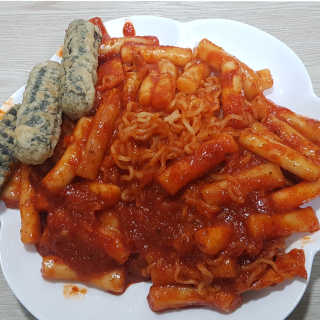 화곡미담 옛날 떡볶이 — 5점을 준 리뷰어가 2020년 3월 올린 사용 사진