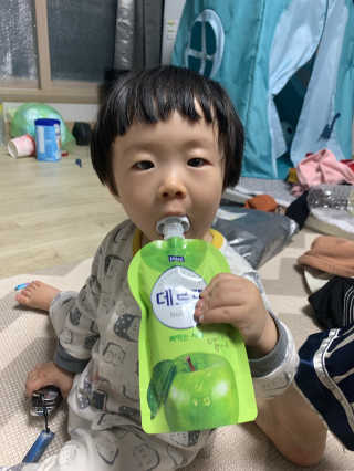 데르뜨 떠먹는 과일 3종, 짜먹는 과일 2종 총 10개 체험 — 5점을 준 리뷰어가 2020년 3월 올린 사용 사진