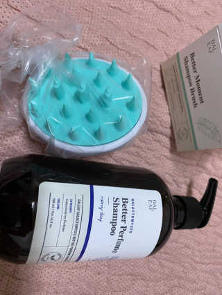 달리프 베러 퍼퓸 샴푸 1000ml 레이니데이 or 일랑로즈 — 5점을 준 리뷰어가 2020년 2월 올린 사용 사진