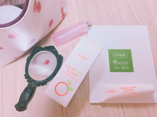 지아자 코코아버터 립밤, 오렌지버터 립밤, 내추럴 올리브 립밤 — 4점을 준 리뷰어가 2016년 9월 올린 사용 사진