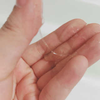 어파티 더마실드 바디워시 코튼블러썸 300ml — 3점을 준 리뷰어가 2018년 5월 올린 사용 사진