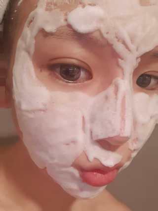 세안 필요 없는 지나인스킨 밀크 버블 에센스 팩 — 5점을 준 리뷰어가 2019년 9월 올린 사용 사진