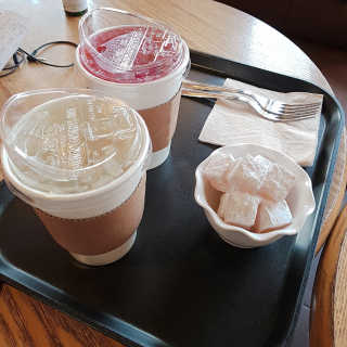 릴리움 커피 [릴리움 2인세트] 프리미엄 Tea+터키쉬딜라이트 로즈 — 4점을 준 리뷰어가 2019년 3월 올린 사용 사진