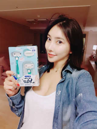 도루코 페이스 [여성용 제모기] 도루코 샤이 크리미 — 5점을 준 리뷰어가 2018년 5월 올린 사용 사진