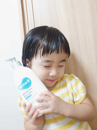 더마비 마일드 모이스처 바디로션 — 5점을 준 리뷰어가 2019년 7월 올린 사용 사진