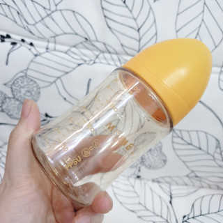 유비맘 PPSU 젖병 노꼭지_200ml_컬러 랜덤 발송 — 5점을 준 리뷰어가 2020년 3월 올린 사용 사진