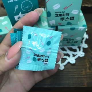 솔테라피 씹는 고체치약 투스탭 스파클레몬 6정 x 5박스 — 4점을 준 리뷰어가 2019년 6월 올린 사용 사진