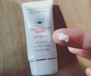 지고트 화이트닝 유브이 썬블럭 크림 70ml,1+1 — 5점을 준 리뷰어가 2019년 8월 올린 사용 사진
