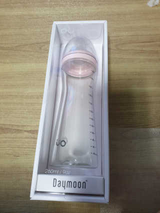엄마의 바램을 담은 프리미엄 감성젖병 오유위시 260ml — 4점을 준 리뷰어가 2020년 3월 올린 사용 사진