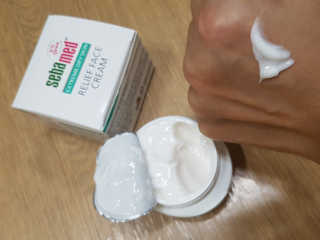 세바메드 우레아 수분폭탄크림 50ml — 4.5점을 준 리뷰어가 2019년 11월 올린 사용 사진