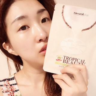 트로피칼뷰티 아쿠아홀릭 코코넛 시트마스크팩 20매 — 4.5점을 준 리뷰어가 2016년 8월 올린 사용 사진