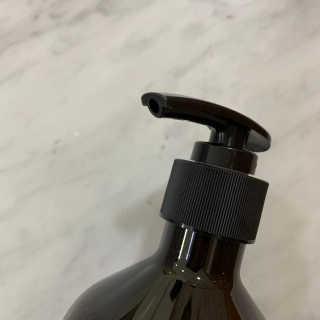 the naked object [탈모볼륨샴푸] 디블랙 팩 샴푸 — 5점을 준 리뷰어가 2019년 12월 올린 사용 사진