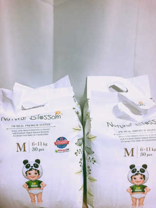 네추럴블라썸 NATURAL BLOSSOM 슈퍼 얇은 바지 기저귀 — 5점을 준 리뷰어가 2018년 11월 올린 사용 사진