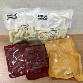 두번째 국떡 국가대표 떡볶이 1팩 + 영미칩 2봉 증정 — 5점을 준 리뷰어가 2019년 2월 올린 사용 사진