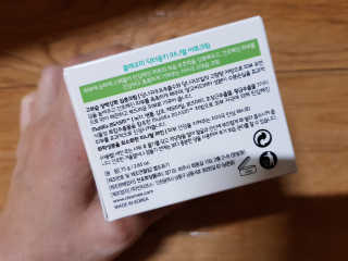 보습의 끝판왕, 닥터동키 미니멀 아토크림 — 5점을 준 리뷰어가 2018년 12월 올린 사용 사진