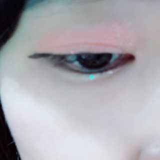[블랙루즈] 펄블리 아이 글리터 4종 중 택 1 — 4.5점을 준 리뷰어가 2019년 8월 올린 사용 사진