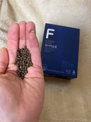 똥기사의 케이푸드 화이버슬림 — 4.5점을 준 리뷰어가 2020년 3월 올린 사용 사진