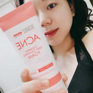 아크웰 아크네 클리어링 딥 클렌징 폼 — 4점을 준 리뷰어가 2019년 3월 올린 사용 사진