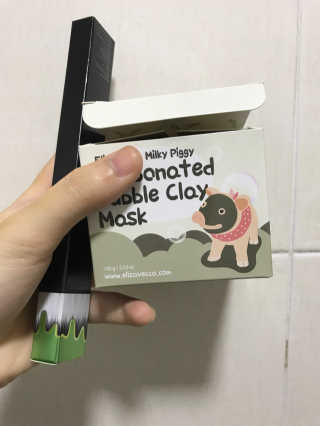 엘리자베카 Elizavecca Carbonate Bubble Pack — 4.33점을 준 리뷰어가 2018년 6월 올린 사용 사진