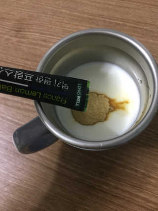 로하스웰 프랑스산 레몬밤 분말 — 4.67점을 준 리뷰어가 2018년 6월 올린 사용 사진