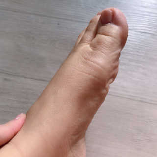 (주)에네스티 에네스티 수안수 실크스킨 풋크림 1+1 — 3점을 준 리뷰어가 2019년 12월 올린 사용 사진