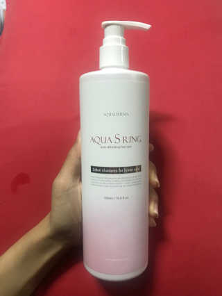 아쿠아큐링 아쿠아S링 퓨어리프레싱 헤어케어 500ml — 4.67점을 준 리뷰어가 2018년 8월 올린 사용 사진