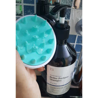 달리프 베러 퍼퓸 샴푸 1000ml 레이니데이 or 일랑로즈 — 5점을 준 리뷰어가 2020년 2월 올린 사용 사진