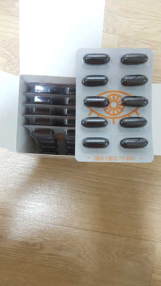 네츄럴굿띵스 오!메가루테인 60일분 — 4점을 준 리뷰어가 2019년 8월 올린 사용 사진