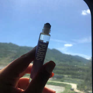 더블유드레스룸 롤 온 퍼퓸EDT 10ml — 5점을 준 리뷰어가 2018년 7월 올린 사용 사진