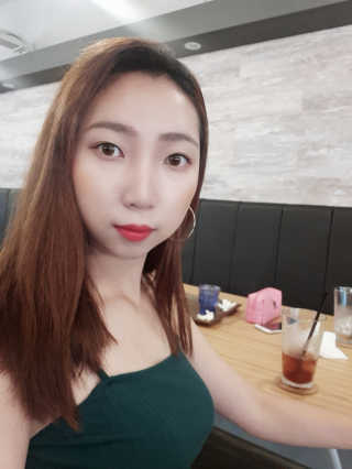 [블랙루즈] 업 앤 다운 트리플 컨투어링 — 5점을 준 리뷰어가 2018년 8월 올린 사용 사진