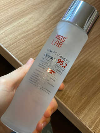 (주)에네스티 미스랩 갈락토미세스 클리어 플러스 에센스 — 4점을 준 리뷰어가 2020년 3월 올린 사용 사진