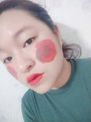 SAIGON BEAUTY SHOW가있는 K-BEAUTY BOX_White — 4점을 준 리뷰어가 2020년 2월 올린 사용 사진