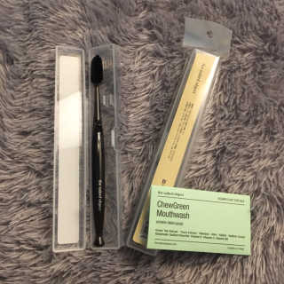 the naked object 디블랙 실리콘 잇몸 칫솔 — 2점을 준 리뷰어가 2019년 12월 올린 사용 사진