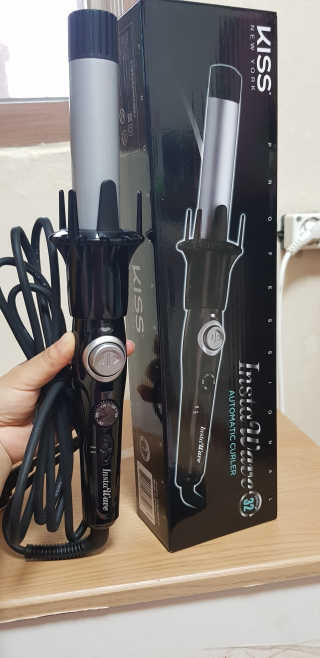 키스뉴욕 인스타웨이브 프로페셔널 32 — 4.33점을 준 리뷰어가 2018년 7월 올린 사용 사진