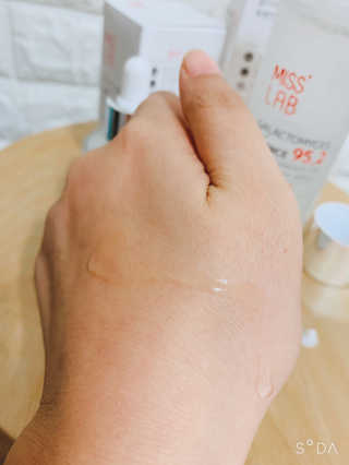 (주)에네스티 미스랩 갈락토미세스 클리어 플러스 에센스 — 4점을 준 리뷰어가 2020년 1월 올린 사용 사진