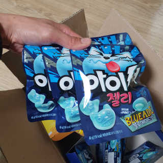 아이셔젤리 레몬맛, 아이셔젤리 블루에이드맛 — 5점을 준 리뷰어가 2019년 3월 올린 사용 사진