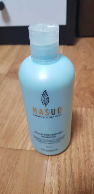 셀리본 하수오 내츄럴 프리벤션 탈모관리 샴푸 300ml — 4점을 준 리뷰어가 2019년 11월 올린 사용 사진