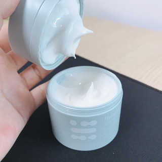 베니테이블 [바르는 유산균] 하이드레이팅 크림 — 5점을 준 리뷰어가 2020년 2월 올린 사용 사진