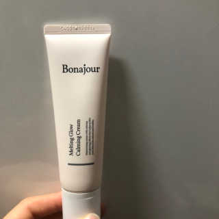 보나쥬르 멜팅 글로우 카밍 크림 50ml — 4.5점을 준 리뷰어가 2020년 1월 올린 사용 사진